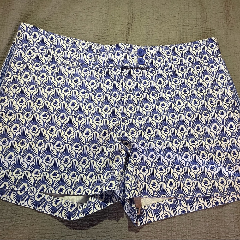 Vineyard Vines size 2 SOLD